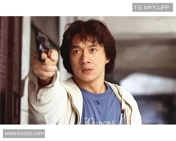 足球明星配音成龙的背后故事与传奇人生揭秘