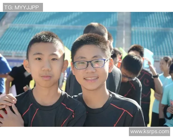 足球明星陈浩南精彩瞬间视频集锦回顾他的辉煌职业生涯与场上风采